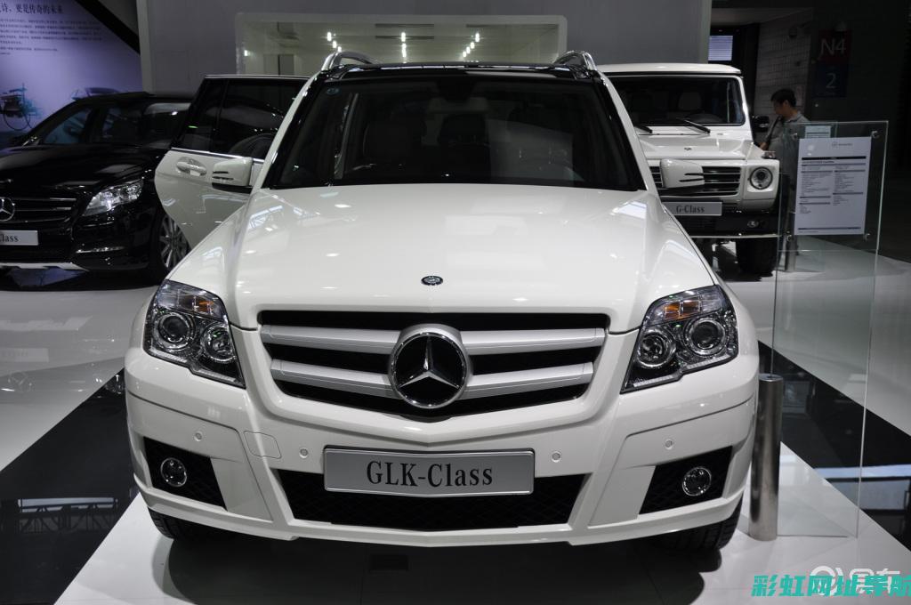 GLK300车型深度解析：发动机性能及特点 (glk300电瓶型号)